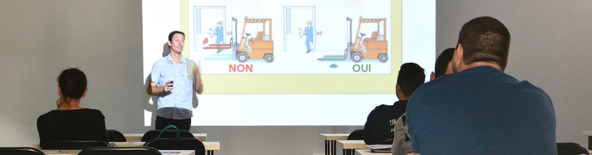 ACOFORMA centre de formations professionnelles spécialisé dans la formation de conduite d’engins en sécurité (CACES et autorisation de conduite)